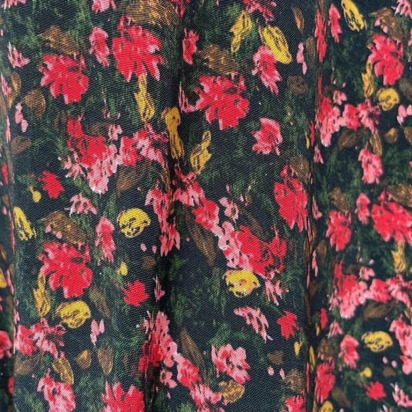 Something Navy Blouse Button Up Shirt Long Sleeve Red Pink Floral Size Large - Picture 8 of 14